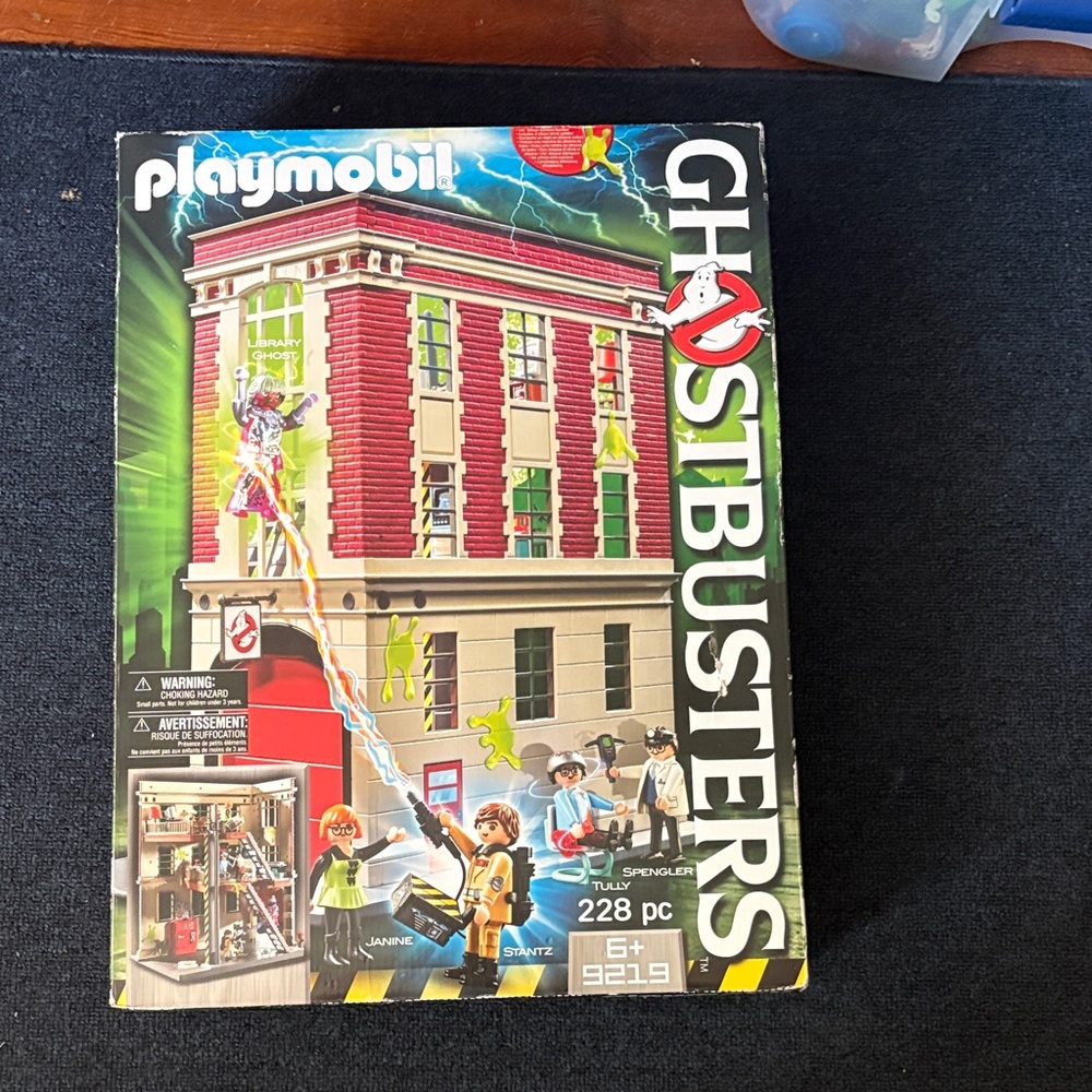 Playmobil Ghostbusters Firehouse Playset